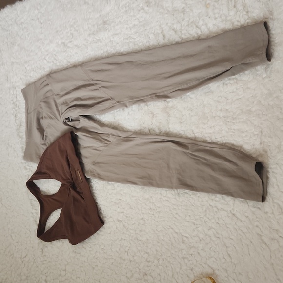 Gymshark Pants - Gymshark Whitney Simmons Set Size XS-Everyday  Leggings Taupe and Mesh Bra Brown